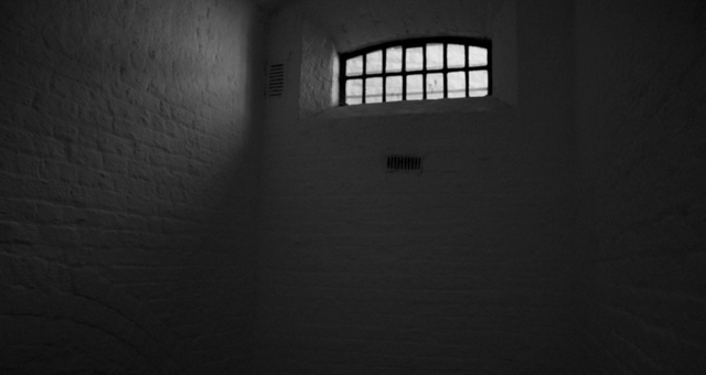 Foto cella di una prigione.